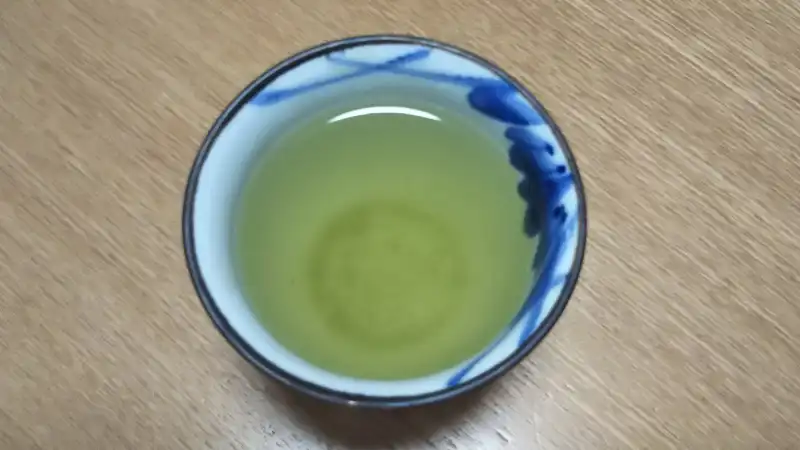 粉末緑茶お茶を注いだ後